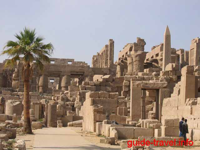 Египетский храм Карнак