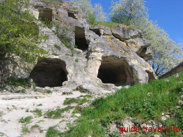 Самостоятельное путешествие по пещерным городам Крыма